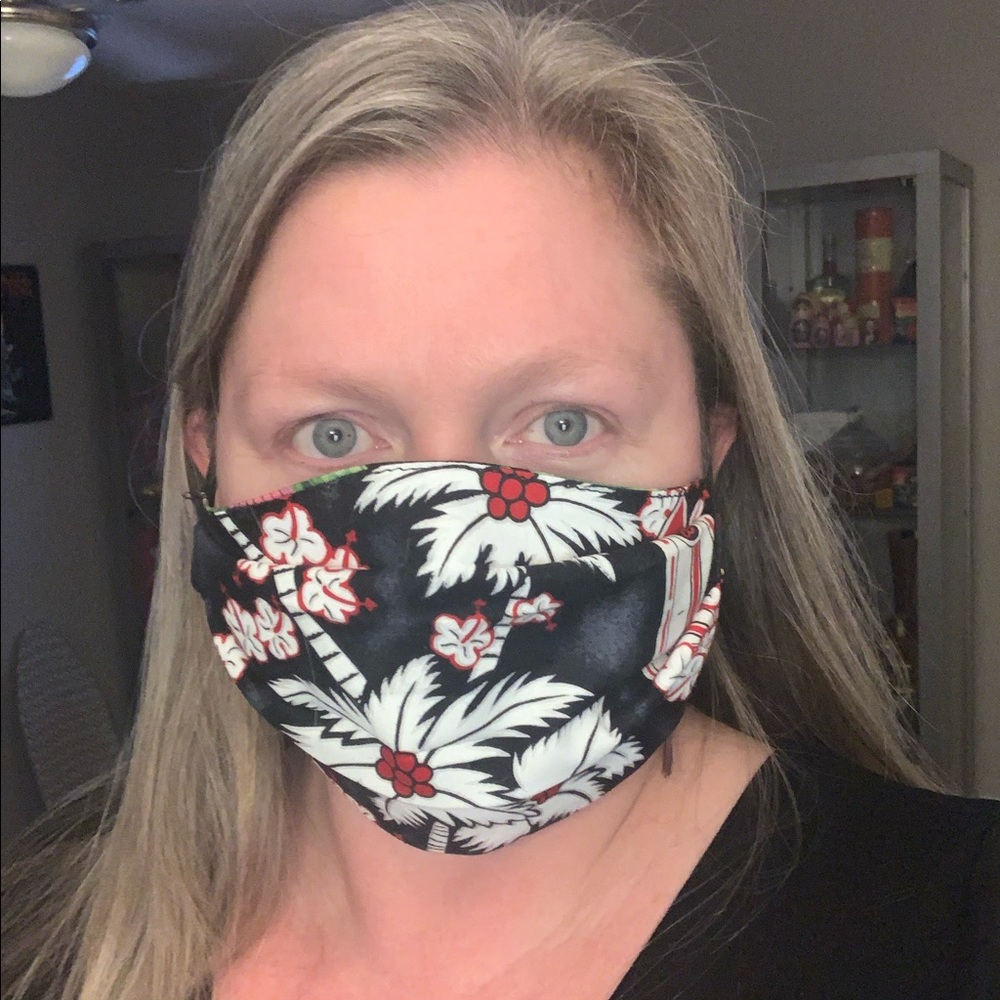 hawaiian print face mask